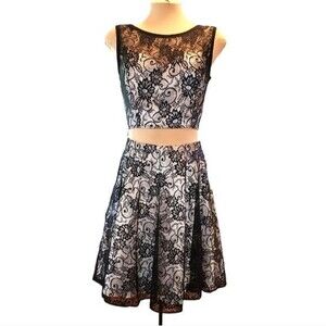 Ally's Collection NWT 2 Piece Black and Ivory Lace Overlay Formal‎ Dress Size XL